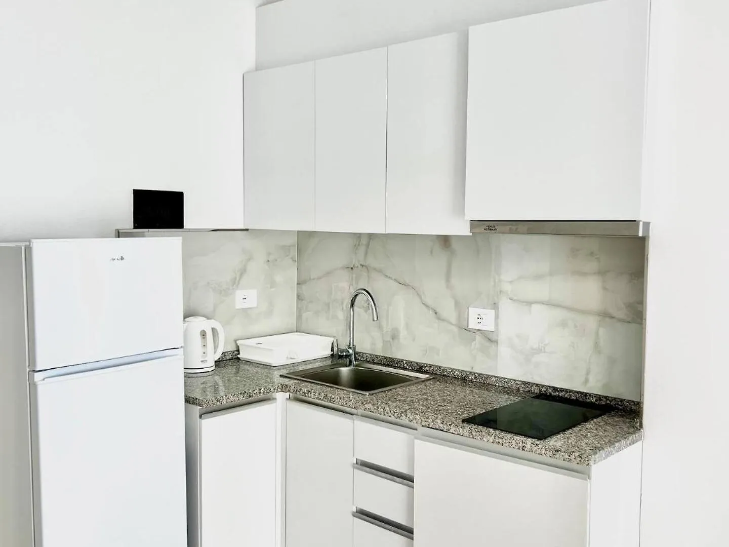 Crystal Wave Apartment By Adriatic Living Dıraç